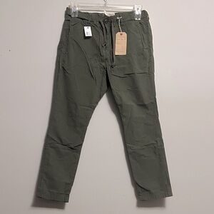 Remi Relief The Golden State Men's Olive Green Khaki Pants Medium